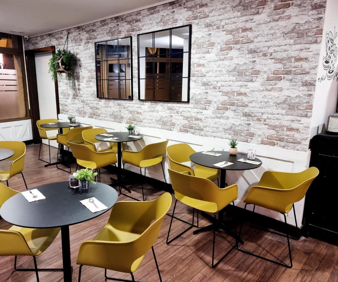 Hotel Norte サラウツ エクステリア 写真
